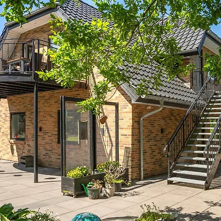 Semesterbostad Cozy In With Wifi